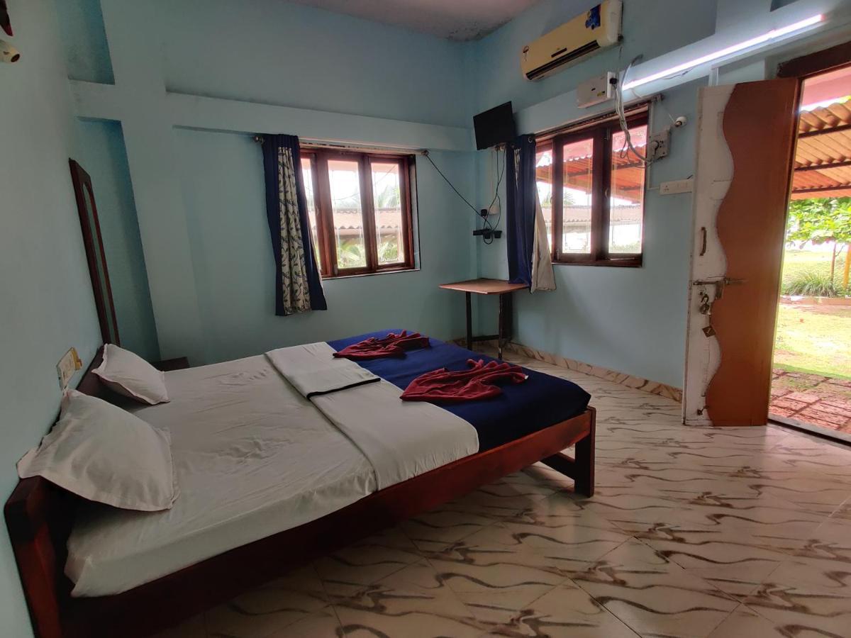 Mermaid Beach Resorts Vengurla 外观 照片