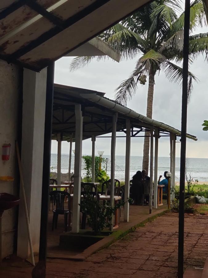 Mermaid Beach Resorts Vengurla 外观 照片